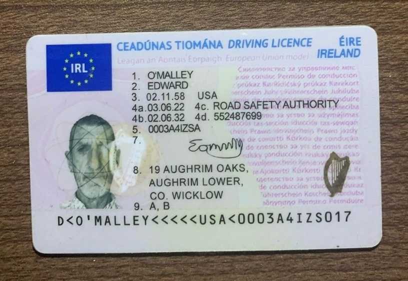 Ceannaigh ceadúnas tiomána