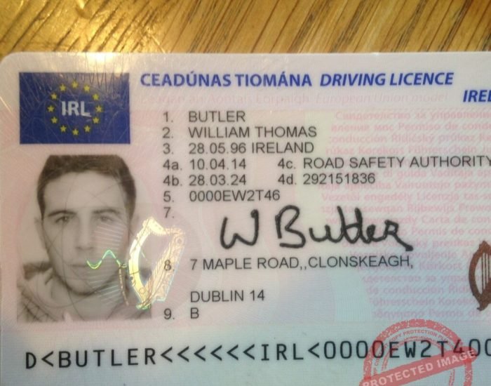 Ceannaigh ceadúnas tiomána